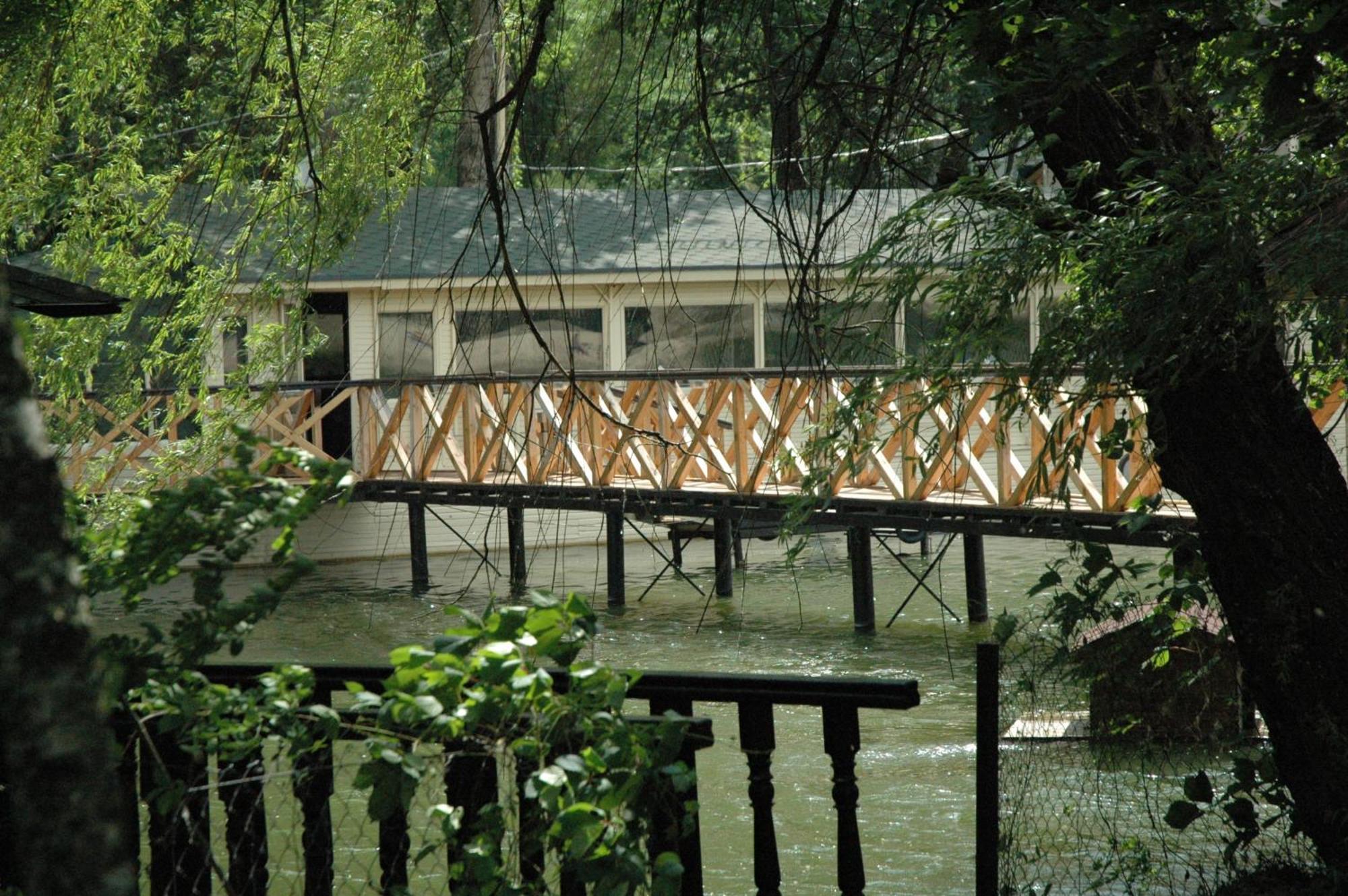 Spa Hotel Vorzelʼ Εξωτερικό φωτογραφία